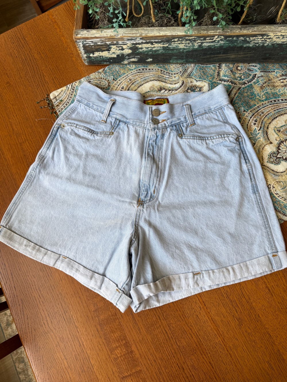 J.G. Hook Y2K High Rise Long Denim Mom Shorts Light Wash 100% Cotton Size 12